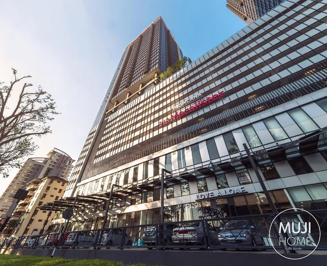 Muji Studio 2 - Seaview At 218 Tropicana Near Komtar Food Heaven With Netflix & Tv Box George Town 0*,