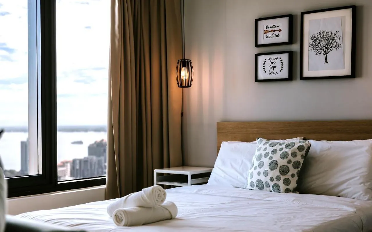 Muji Studio 2 - Seaview At 218 Tropicana Near Komtar Food Heaven With Netflix & Tv Box George Town 0*,  Malaysia